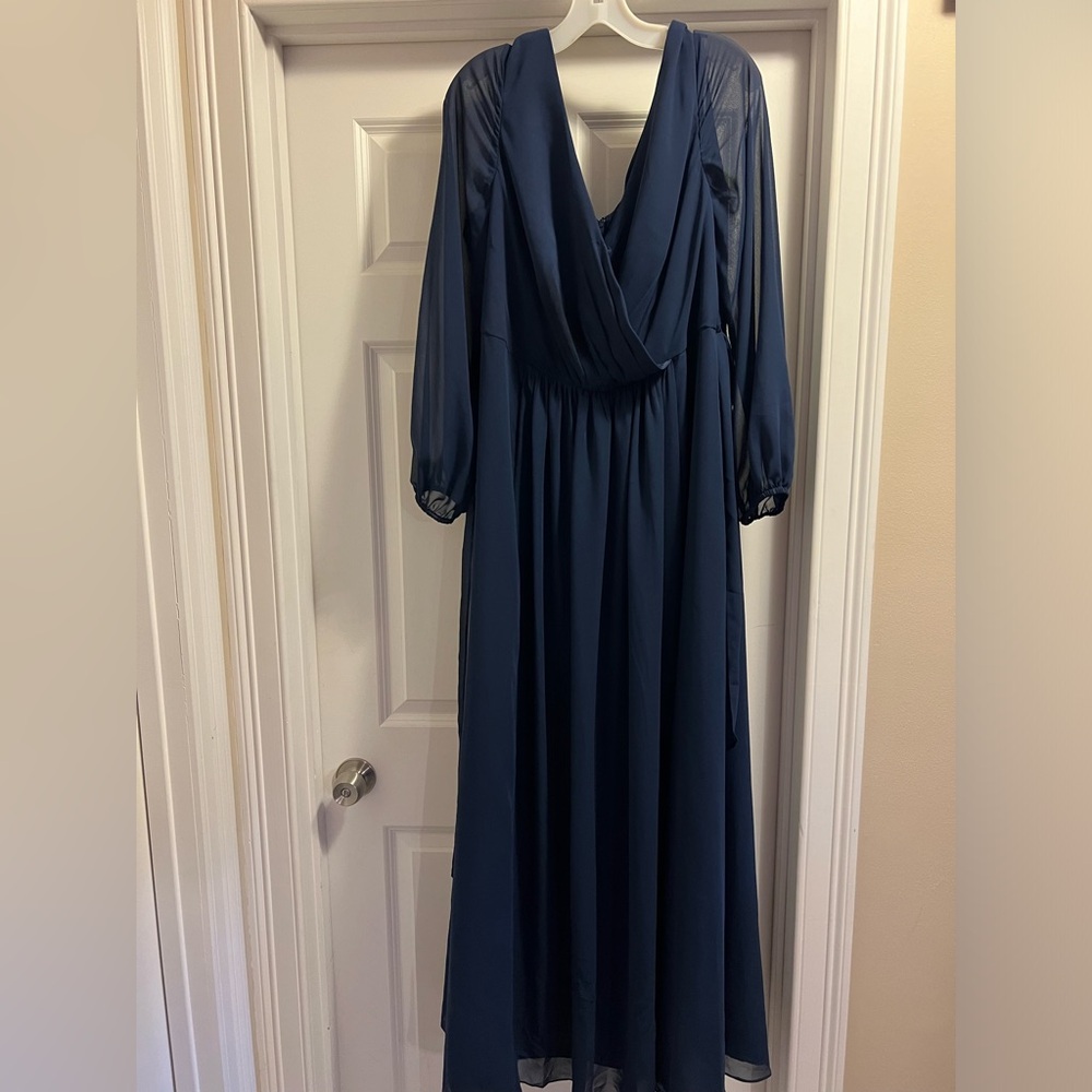 Navy Blue Long-Sleeve Bridesmaid/Formal Dress